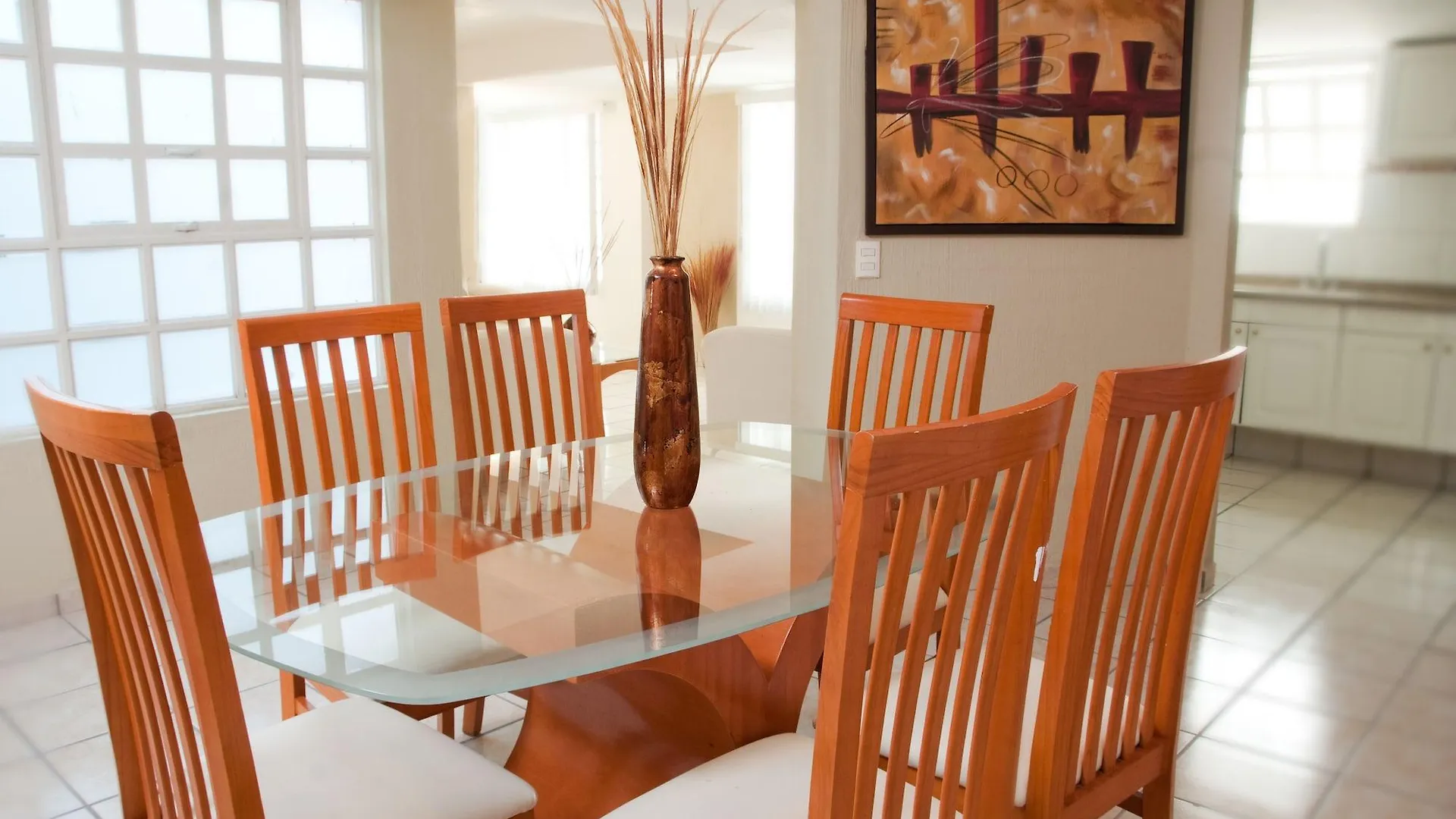 European Life Style Executive Suites Zapopan 4*,