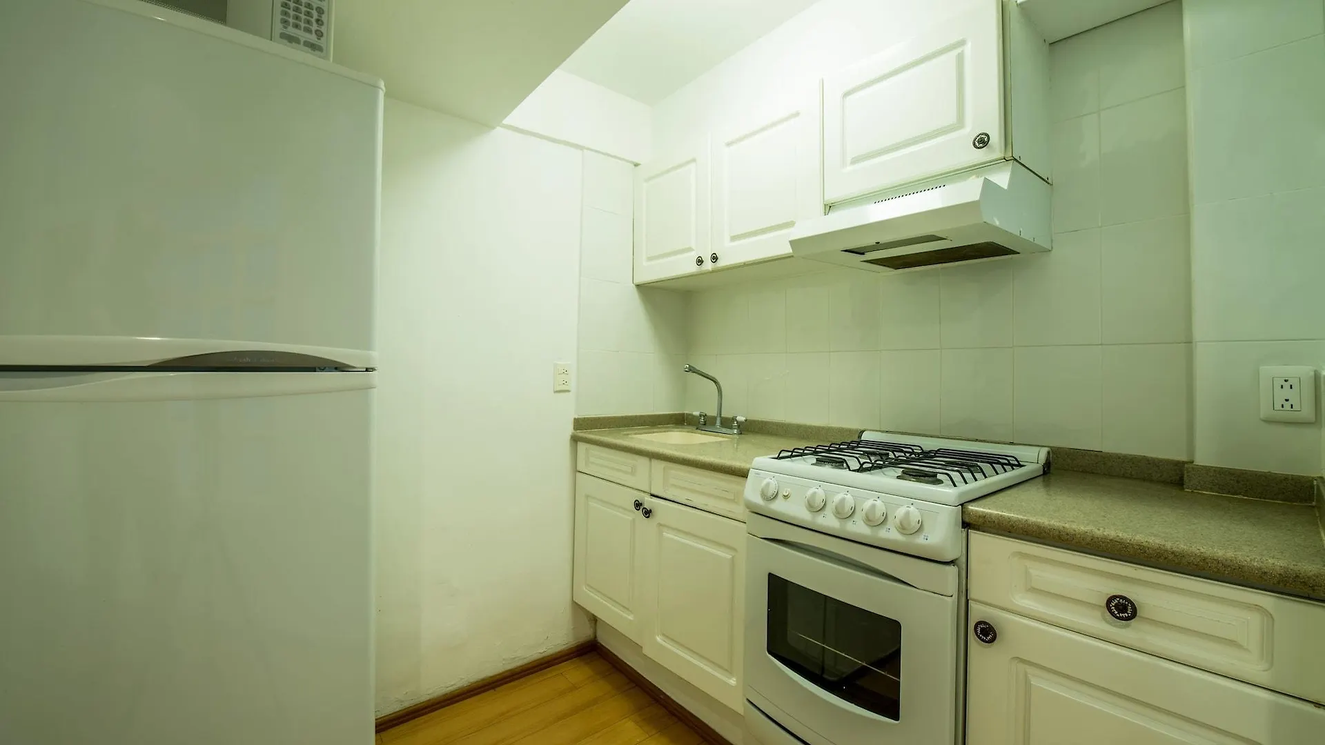 European Life Style Executive Suites Zapopan 4*,  Mexico